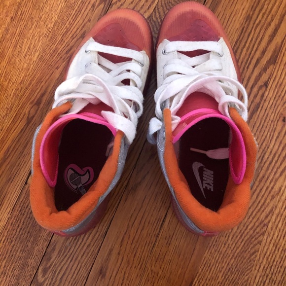 Nike sneakers - Picture 8 of 13